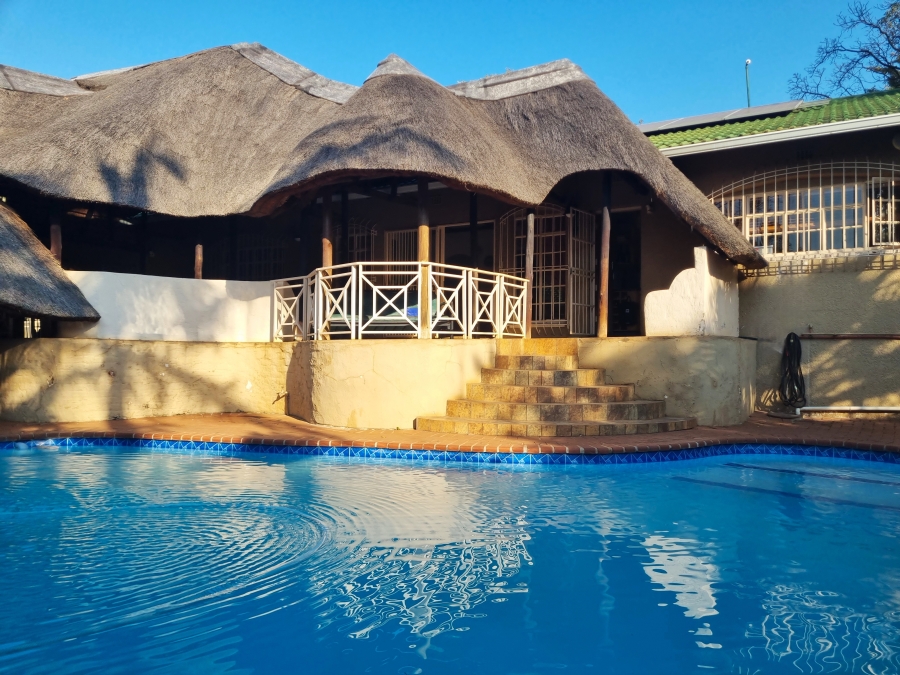 4 Bedroom Property for Sale in Protea Park North West